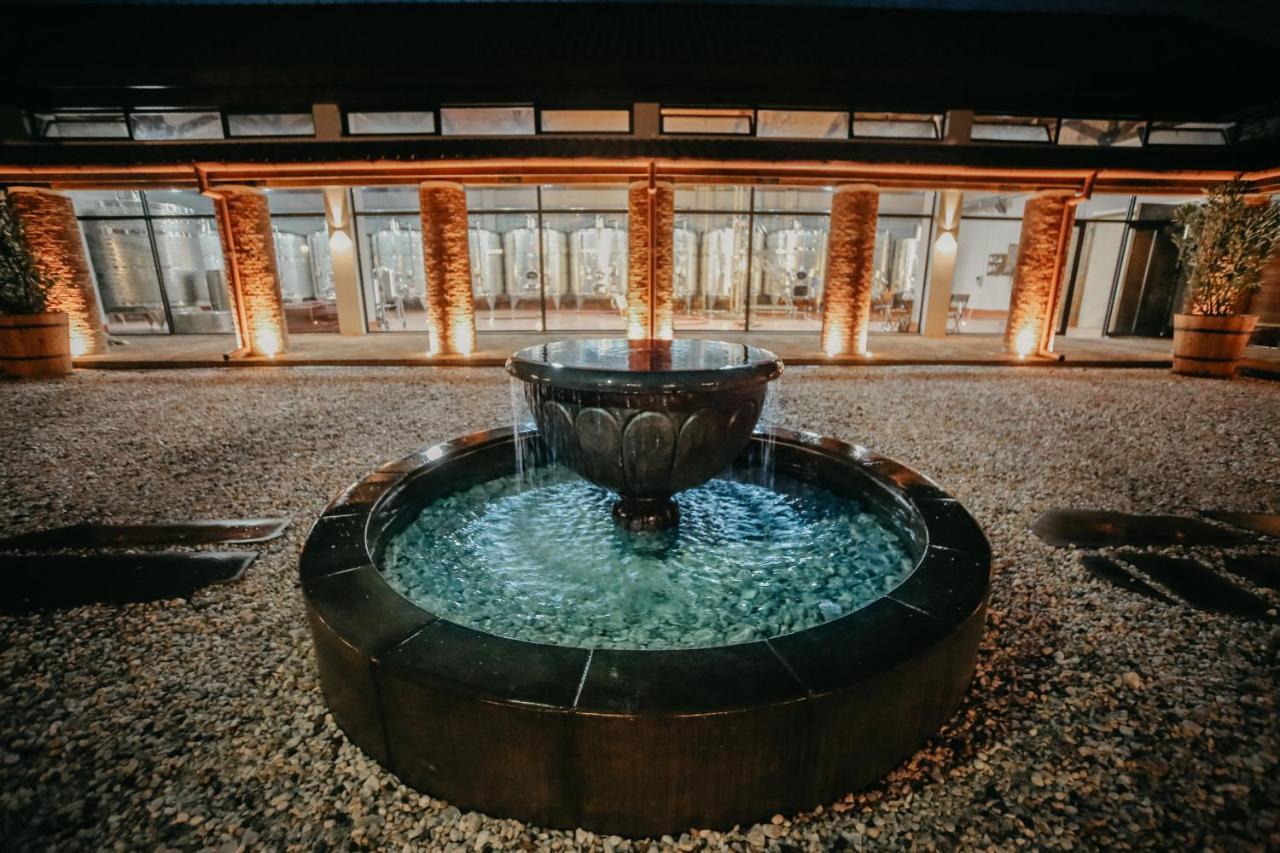 Chateau Mosmieri Hotel & Winery Telavi Exterior foto